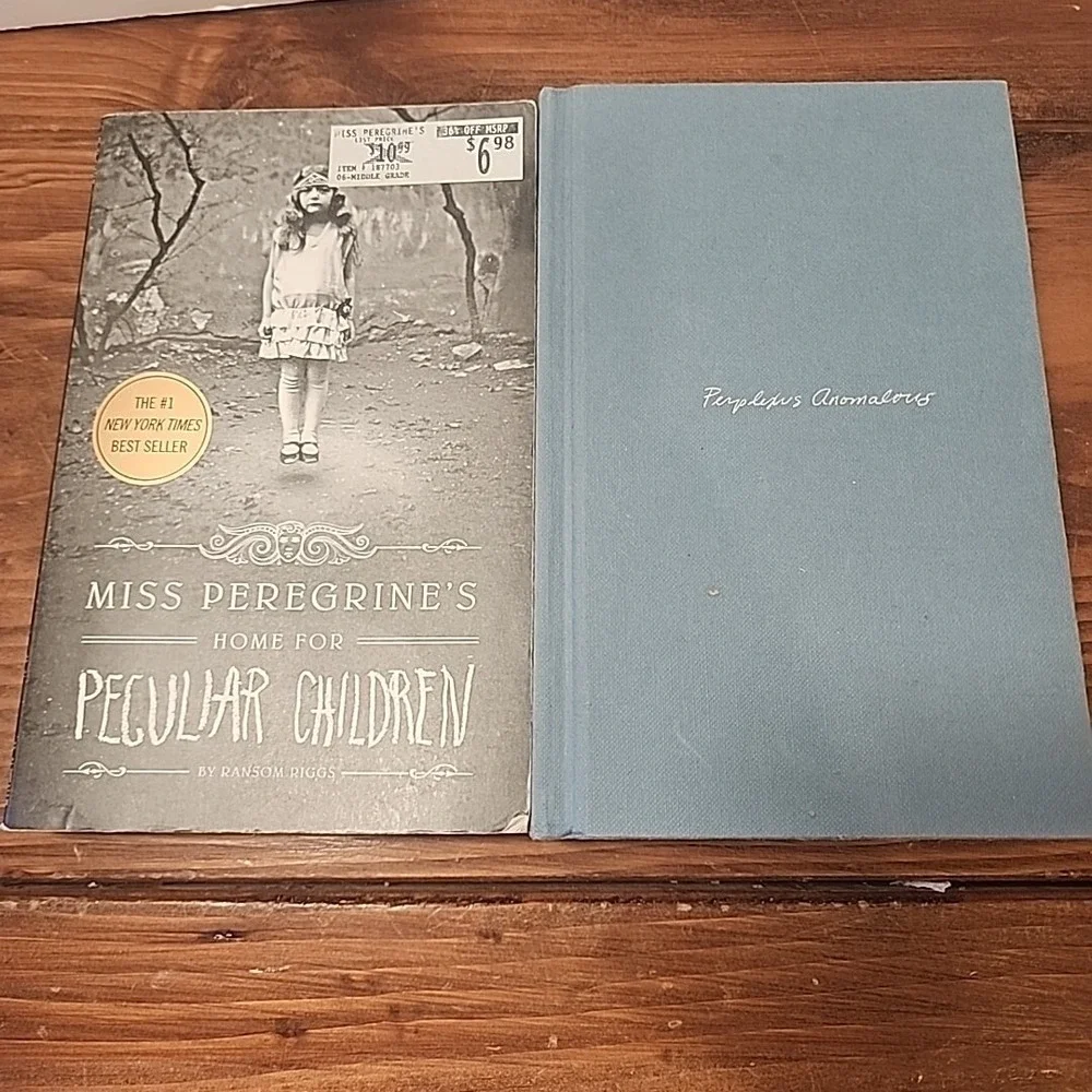 Lot‎ of 2 Ransom Riggs Miss Peregrine's Home for Peculiar Children & Hollow City